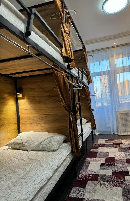 Old City Guesthouse Ulaanbaatar - Bunk Bed In Male Dormitory Room