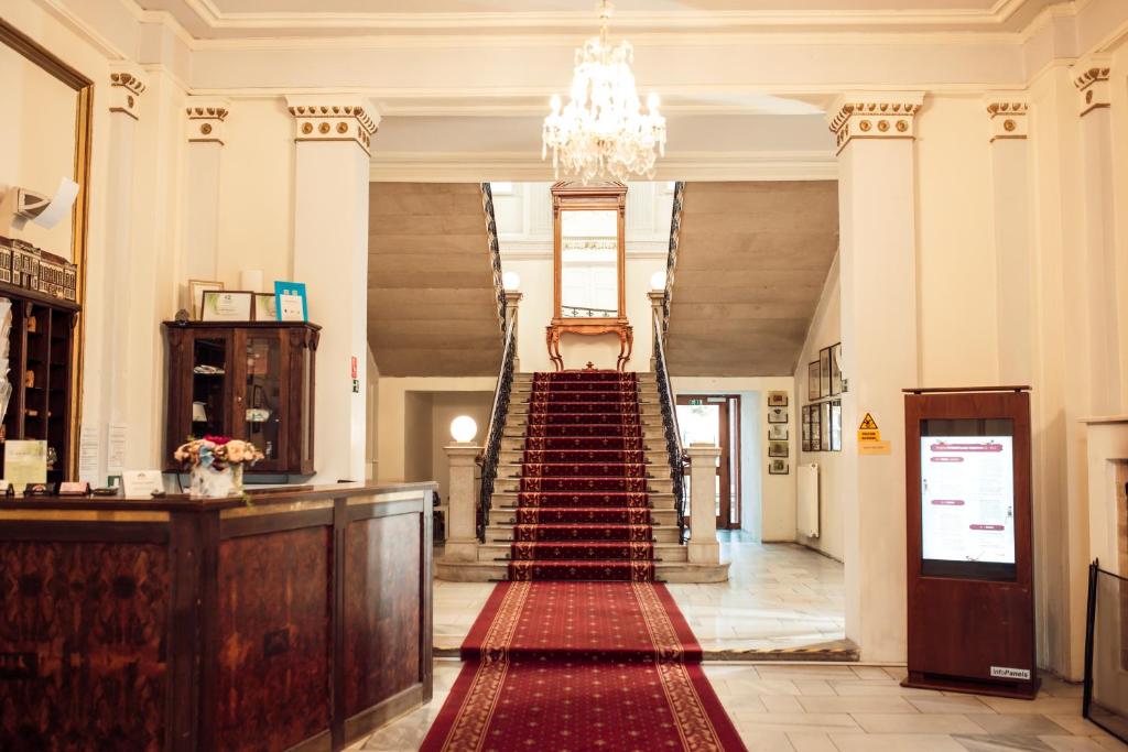 Vstupní hala nebo recepce v ubytování Hotel Kaštieľ Mojmírovce