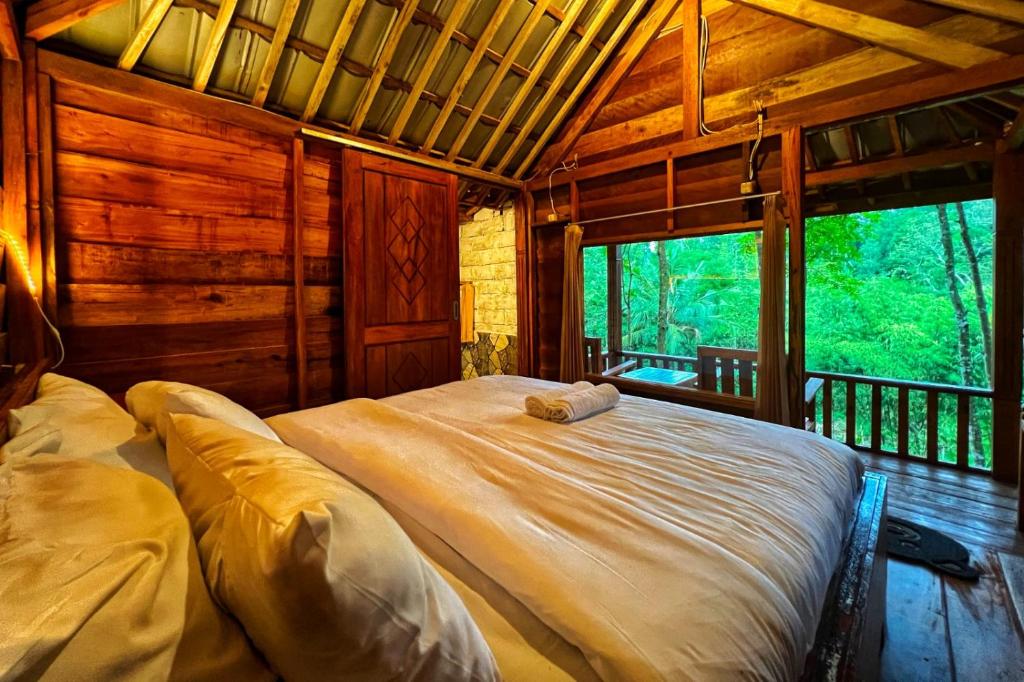 Aulia Bungalows Tetebatu - 7