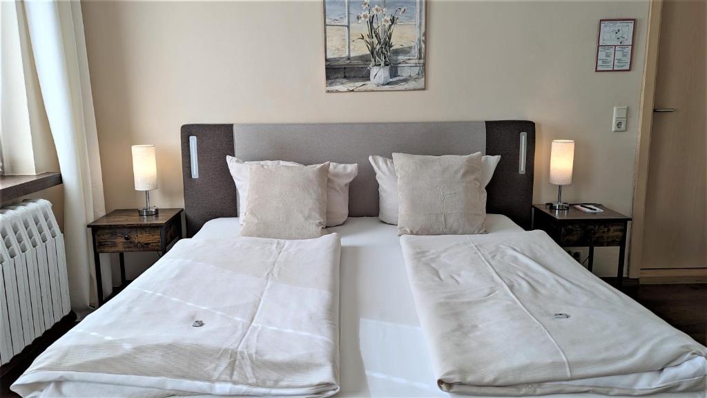 Altstadthotel Goldene Kugel - 16