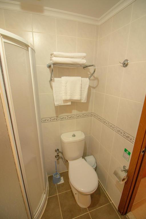 Koupelna v ubytování Celeste Hotel