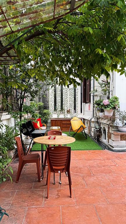 Zahrada ubytování Tuna Homestay Hanoi & Experience