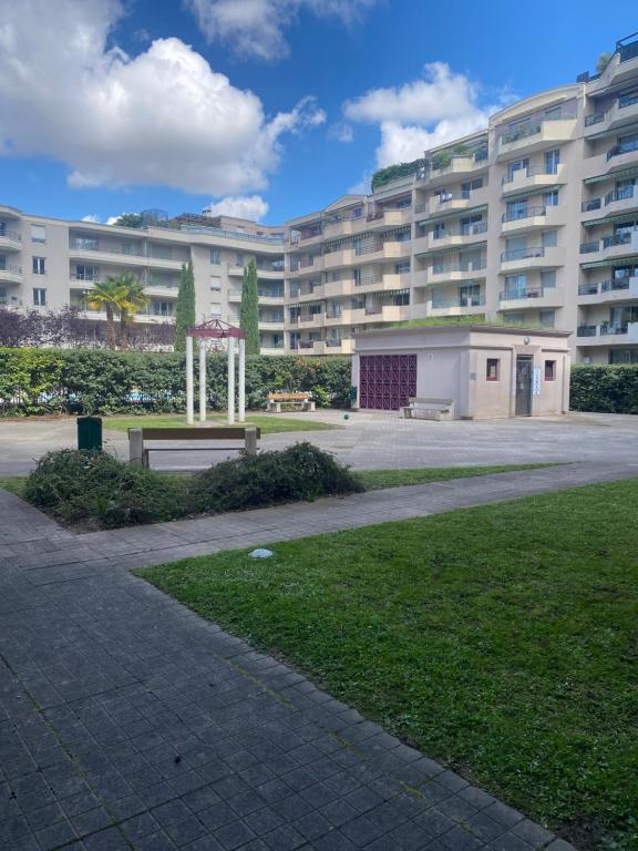 Budova, v ktorej sa apartmán nachádza