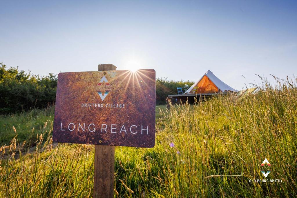 Příroda nedaleko luxury tent