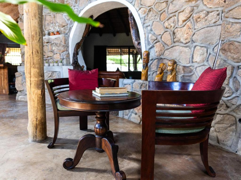 Posezení v ubytování Oluchi Lodge