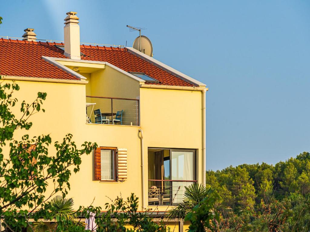 Budova, kde se apartmán nachází