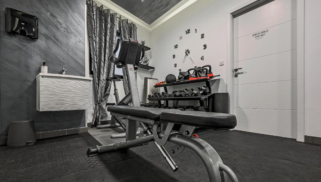 Posilňovňa alebo fitness centrum v ubytovaní Villa Nani