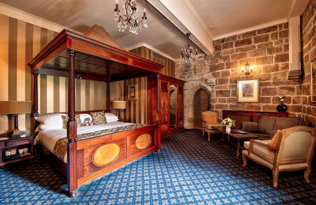 Langley Castle Hotel - 