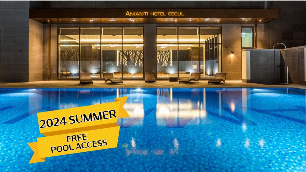 Swimming pool sa o malapit sa Amanti Hotel Seoul