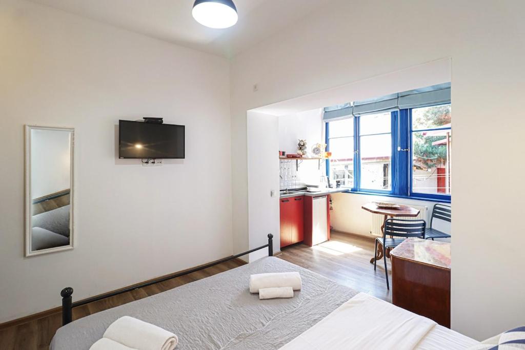 Cozy Studio in Central Tbilisi By Wehost در تفلیس