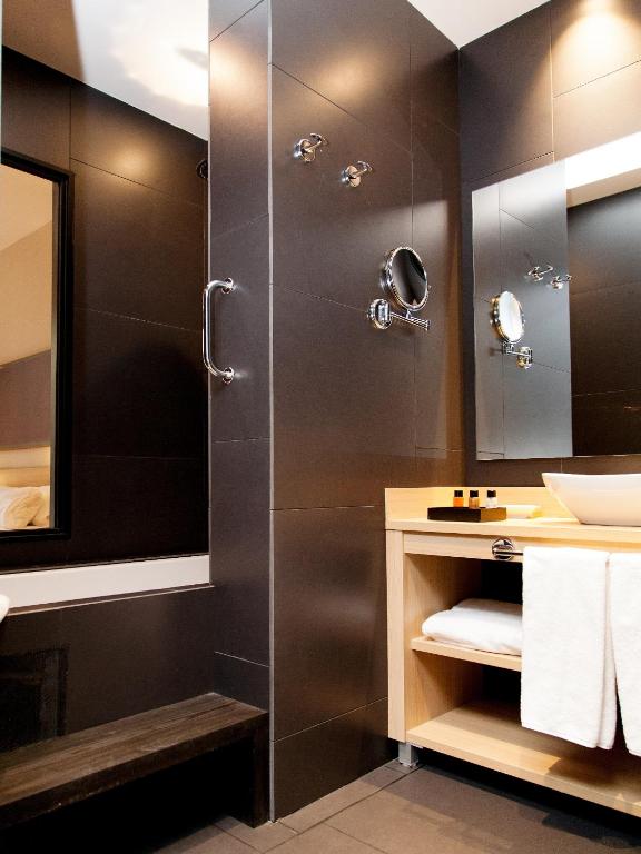 Hotel Àmbit Barcelona - Resim 14