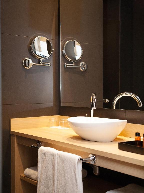 Hotel Àmbit Barcelona - Resim 15