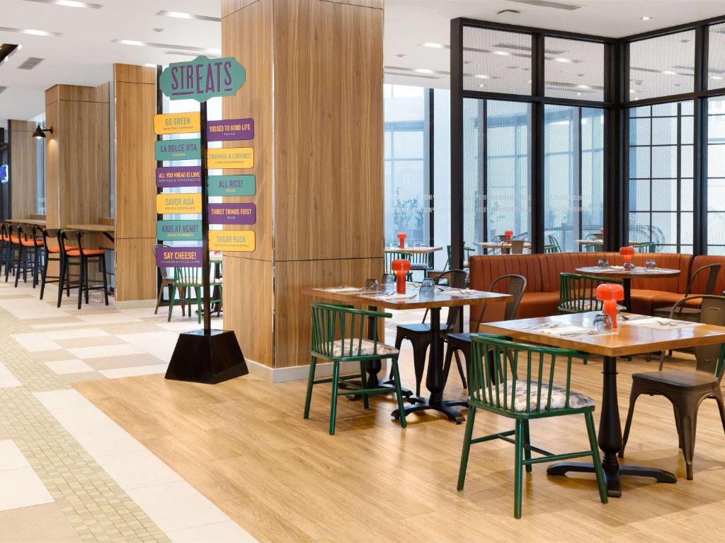 Restoran või mõni muu söögikoht majutusasutuses ibis Styles Manila Araneta City