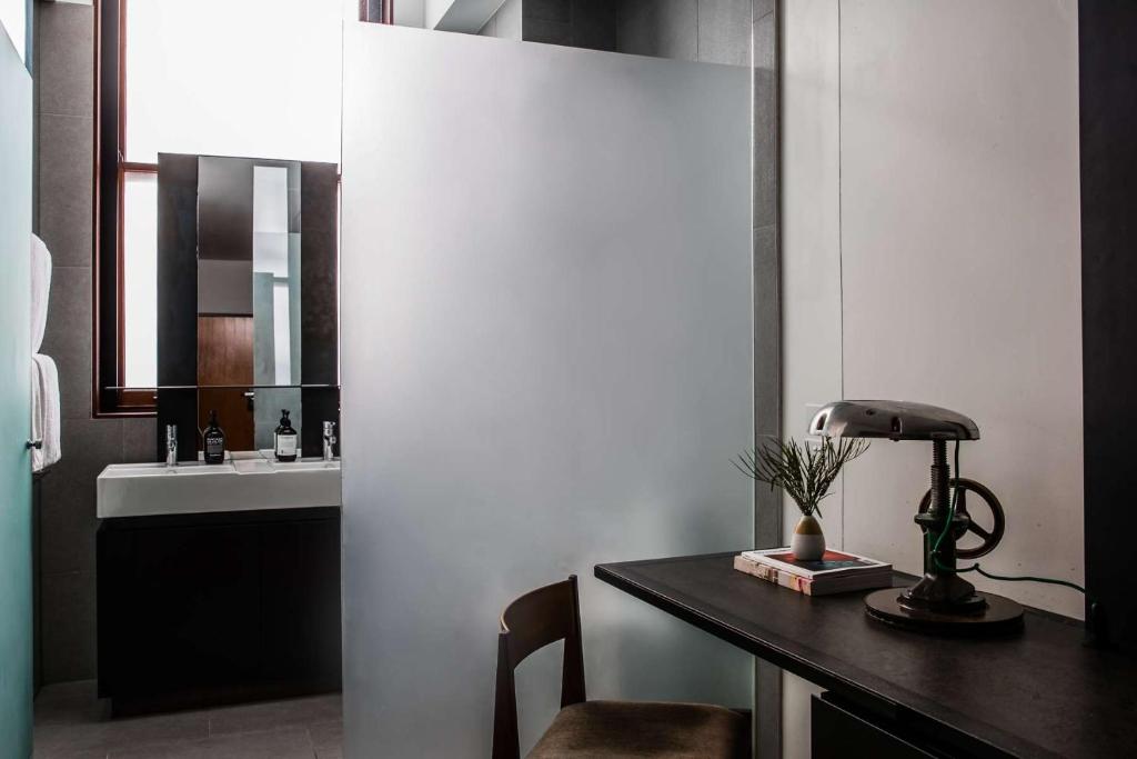 The Old Clare by Ode Hotels 6
