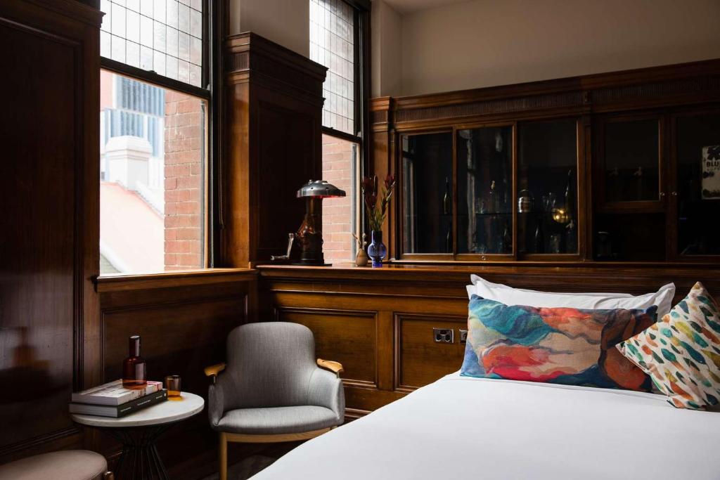 The Old Clare Hotel, Independent Collection by EVT - 套房 - 陈列室