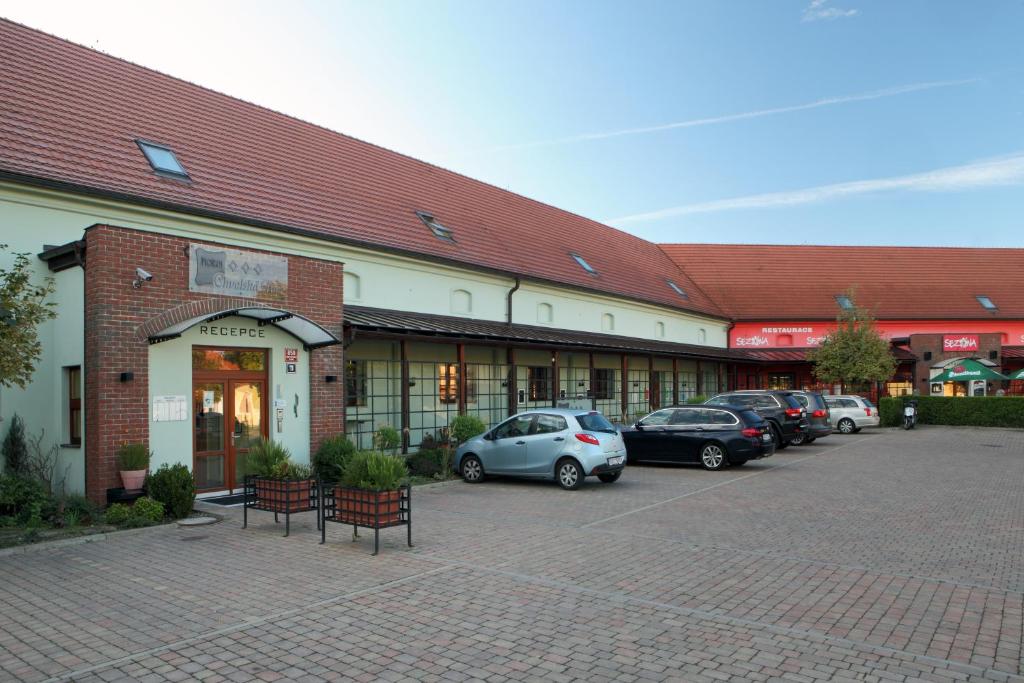 Hotel Chvalská Tvrz - Resim 42