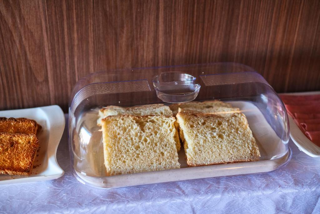 Jídlo v hotelu nebo okolí