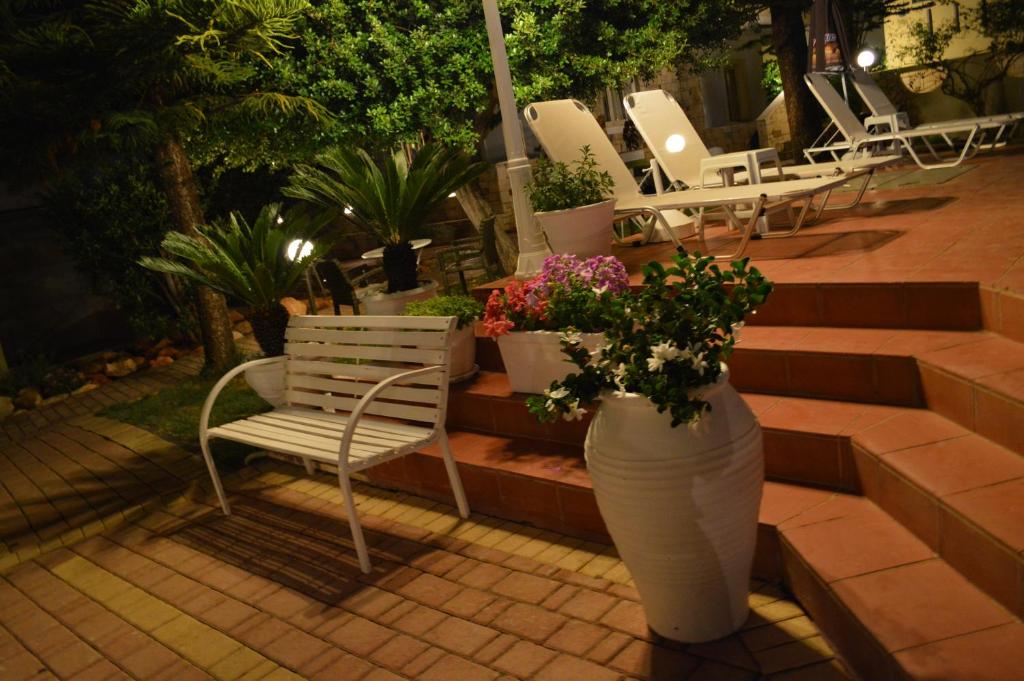 Zahrada ubytování Nikos Apartments