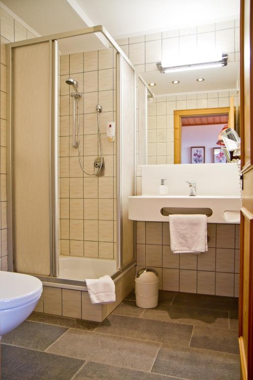 Koupelna v ubytování Gasthof-Hotel Bramosen