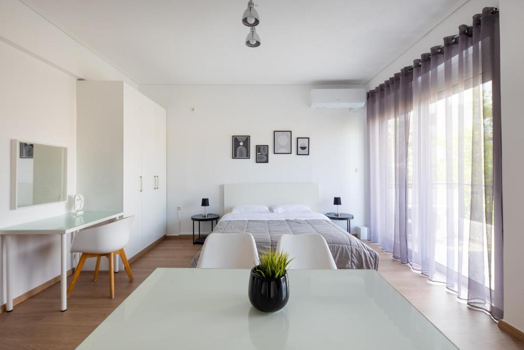 Boutique Studios near Airport photo