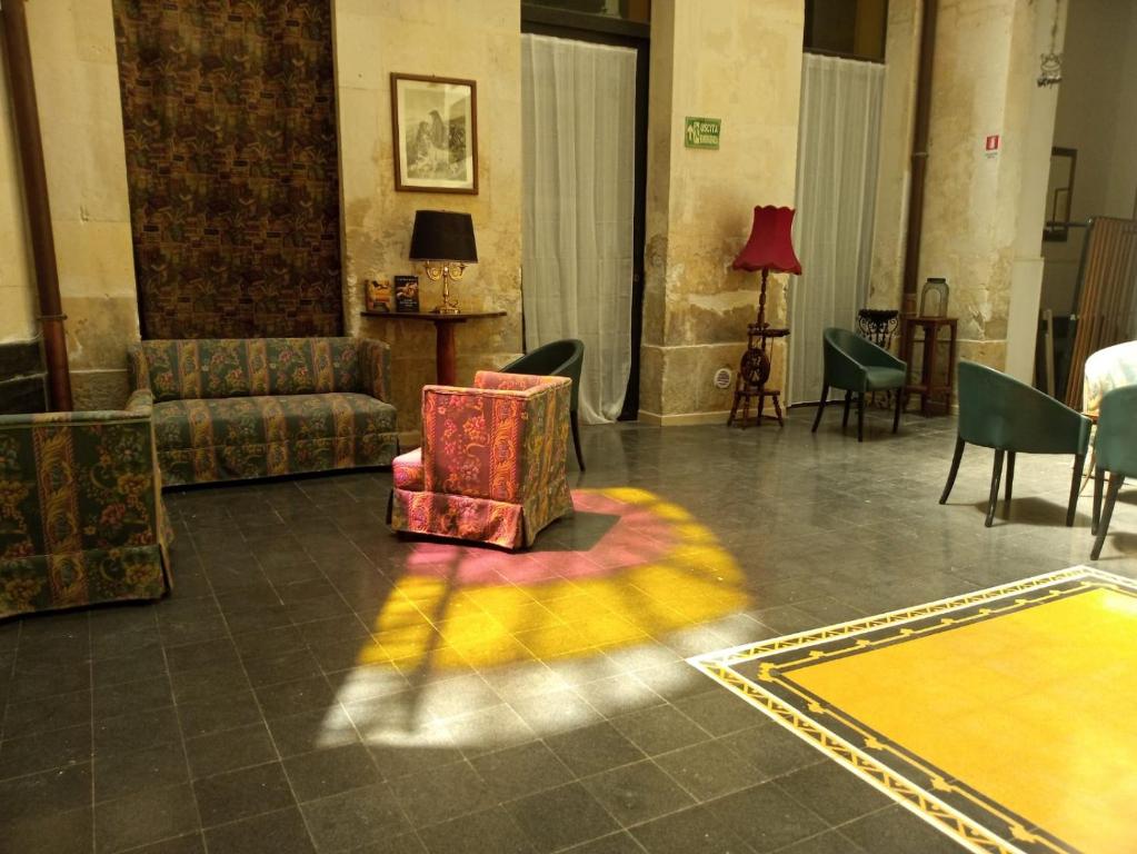 Posezení v ubytování Le due Sicilie-Guest House