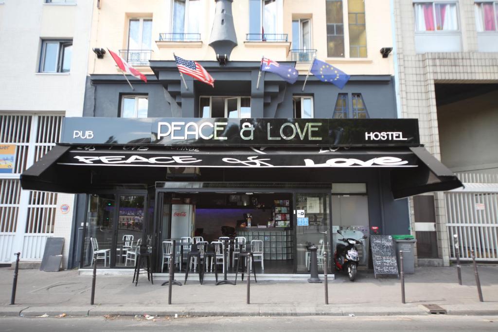 Zdjęcie z galerii obiektu Peace & Love Hostel w Paryżu