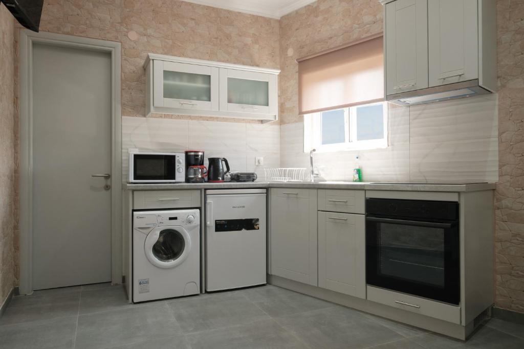 Kuchyň nebo kuchyňský kout v ubytování Pyrgi house, Ipsos Corfu