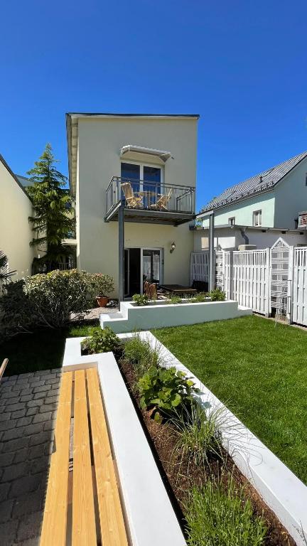 Zahrada ubytování Kapitänshaus Friedrich Franz - Premium Apartments 200 Meter vom Strand und Alten Strom