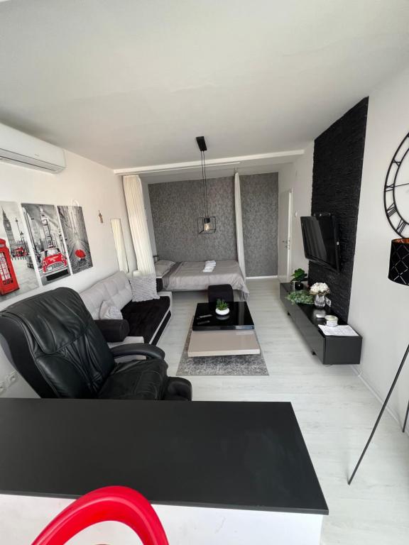 Φωτογραφία από το άλμπουμ του Apartman Paola - massage chair- 0-24 self check IN OUT- Županja σε Zupanja