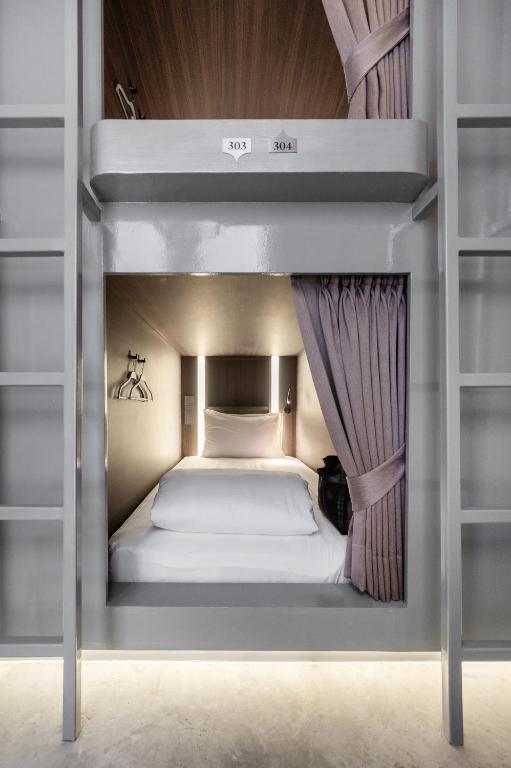 Nidhra Boutique Hotel Bangkok Sukhumvit - Cama Individual En Habitación Compartida Mixta