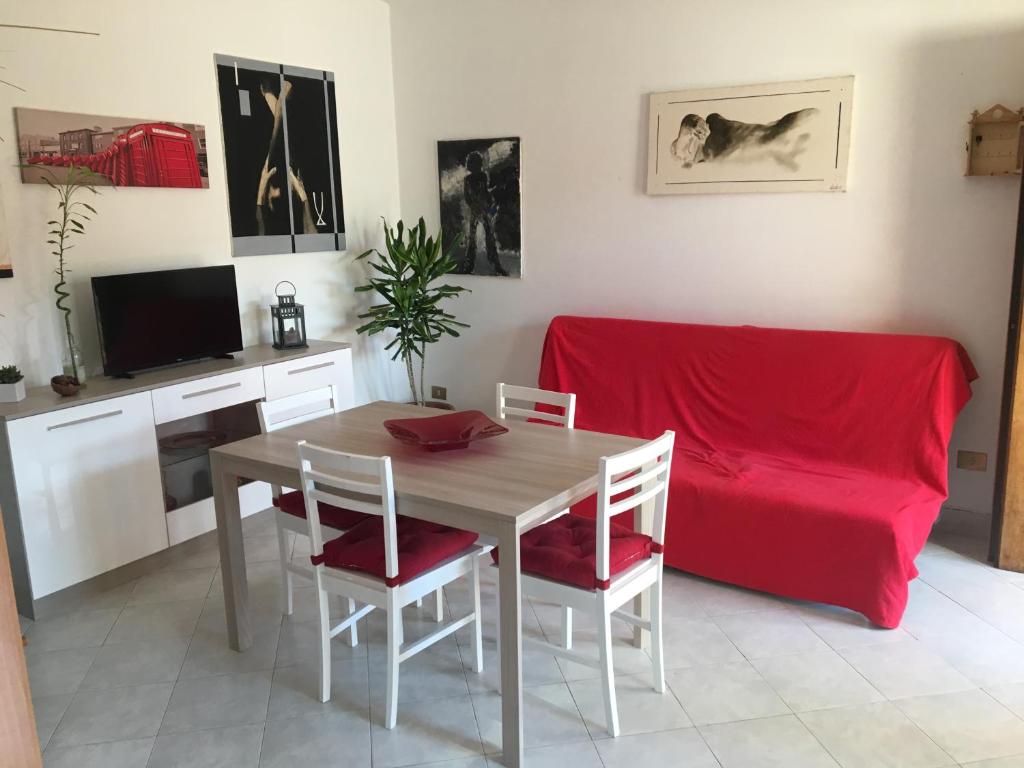 TV a/nebo společenská místnost v ubytování House Turi