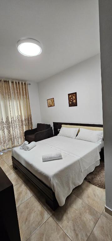Hotel Pirro - Triple Room With Garden View