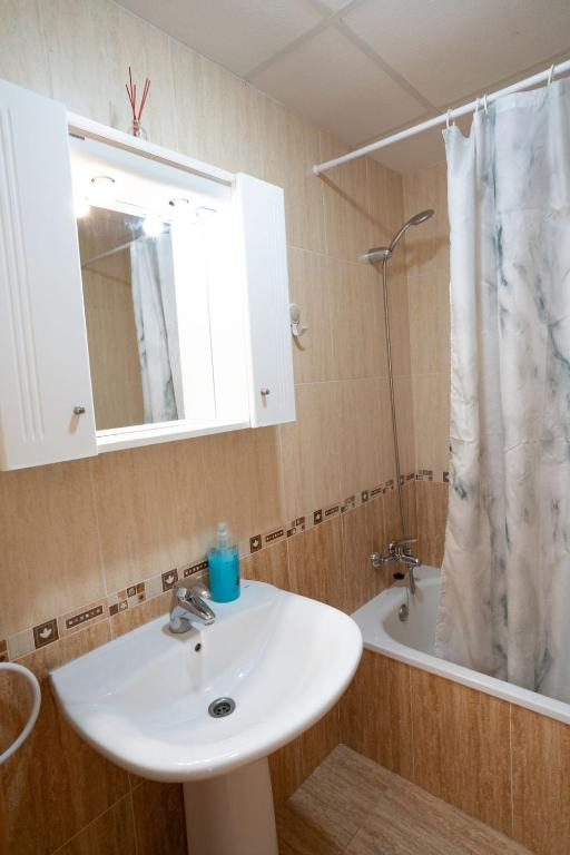 Aina - Apartamento De Dos Dormitorios