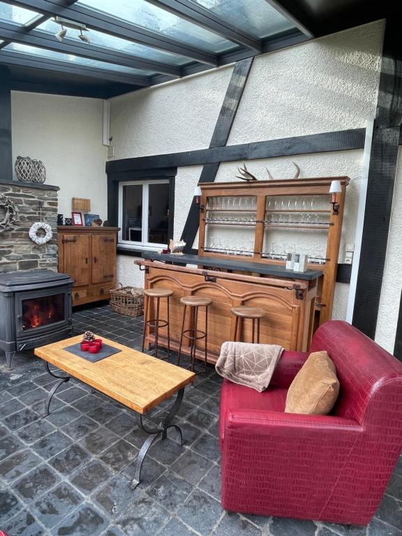 Kuchyň nebo kuchyňský kout v ubytování Gîte la Semois à Mouzaive Vresse sur Semois