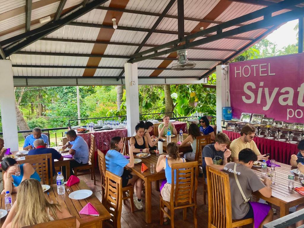 Hosté ubytování Hotel Siyathma polonnaruwa