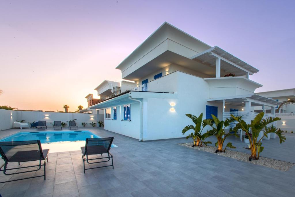 Onda Bianca Luxury Apartments
