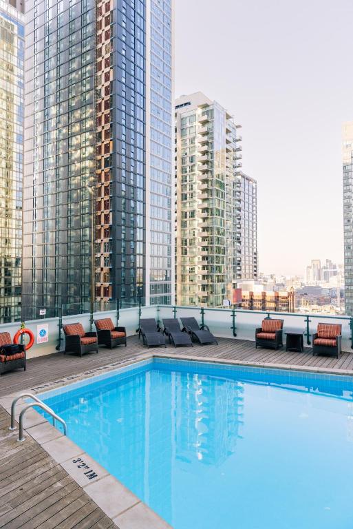 Bazén v ubytování Hyatt Regency Toronto nebo v jeho okolí