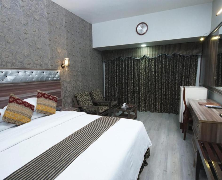 Faran Hotel - Superior Double Room