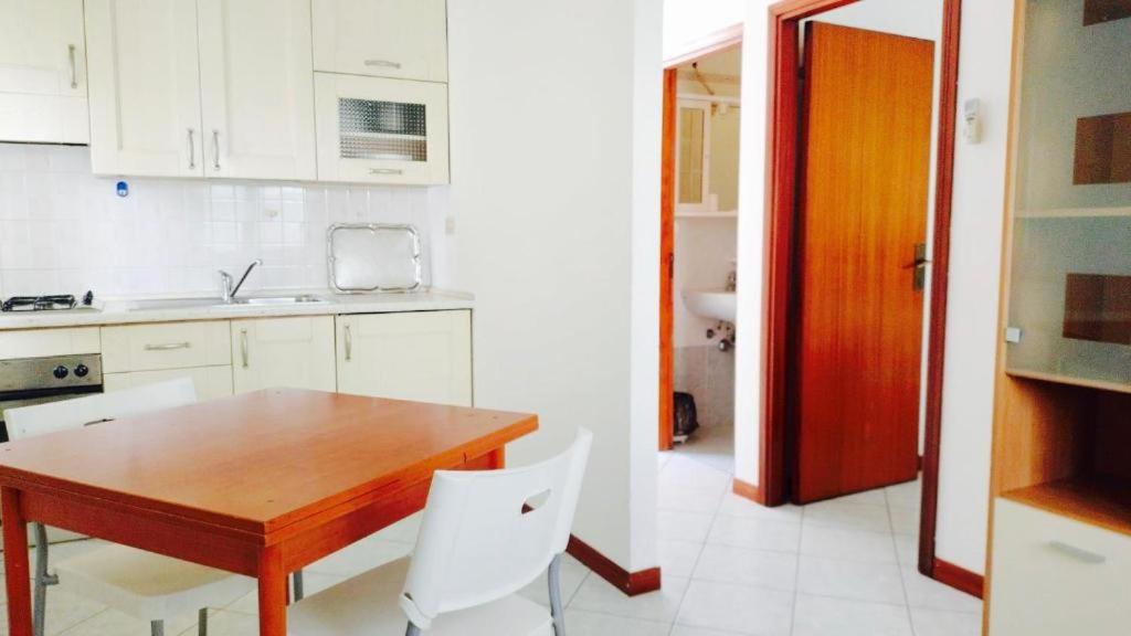 Kuchyň nebo kuchyňský kout v ubytování Hotel President
