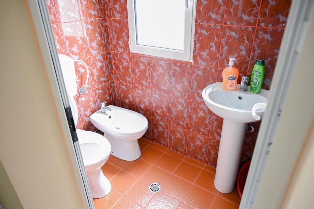 Koupelna v ubytování Hotel 'DEL MAR' - Shengjin