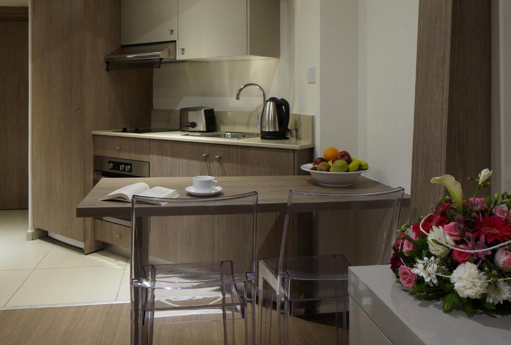 Melpo Antia Hotel & Suites - Junior Suite