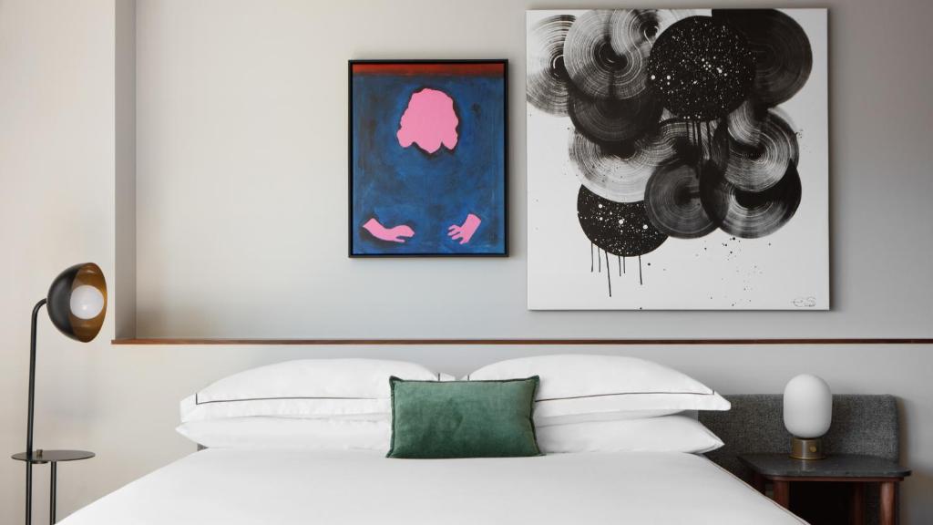 Kimpton Banneker Hotel, an IHG Hotel - King Room With Accessible Tub - Mobility Access
