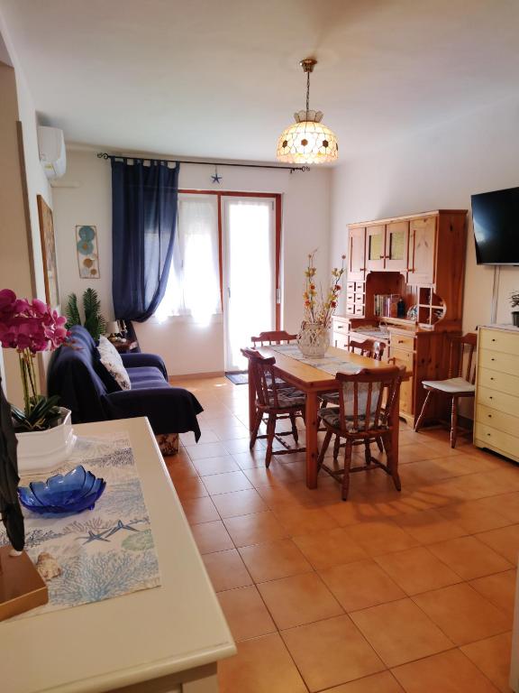 A seating area at Pavoncelle Holidays Home
