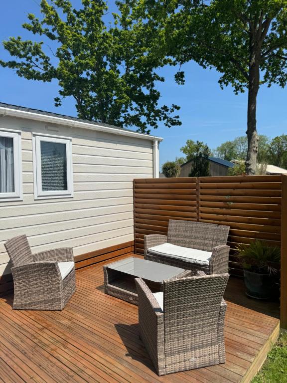 Fotografie z fotogalerie ubytování Mobil-home tout confort v destinaci Dinard