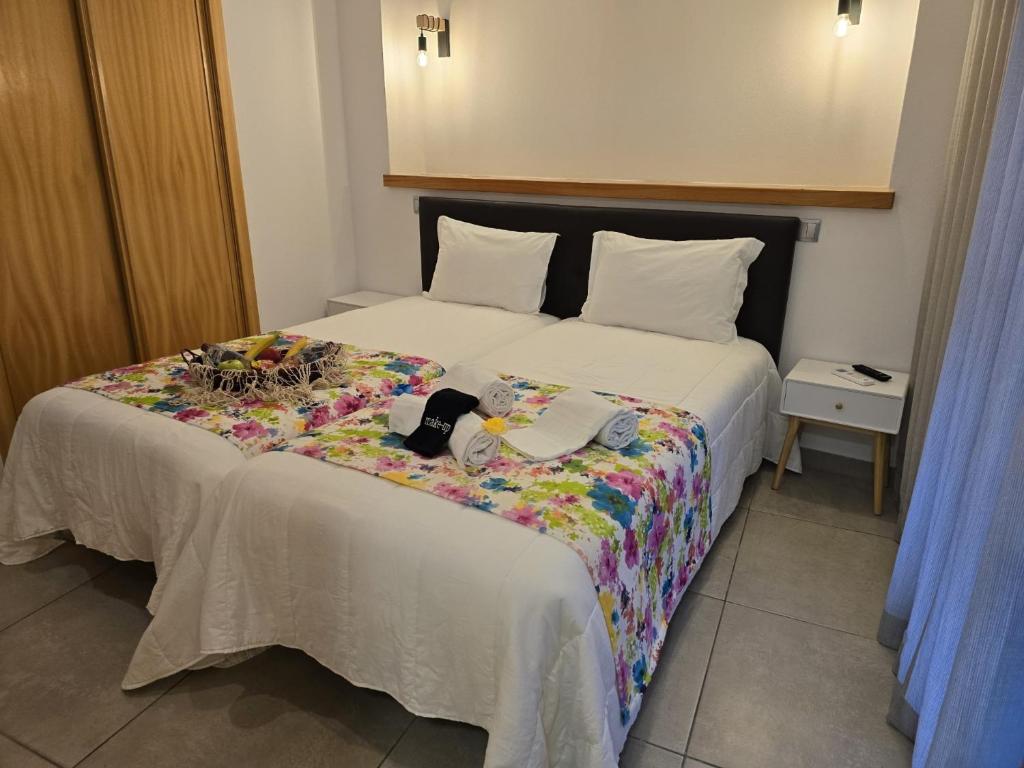 LC's Guesthouse - 10