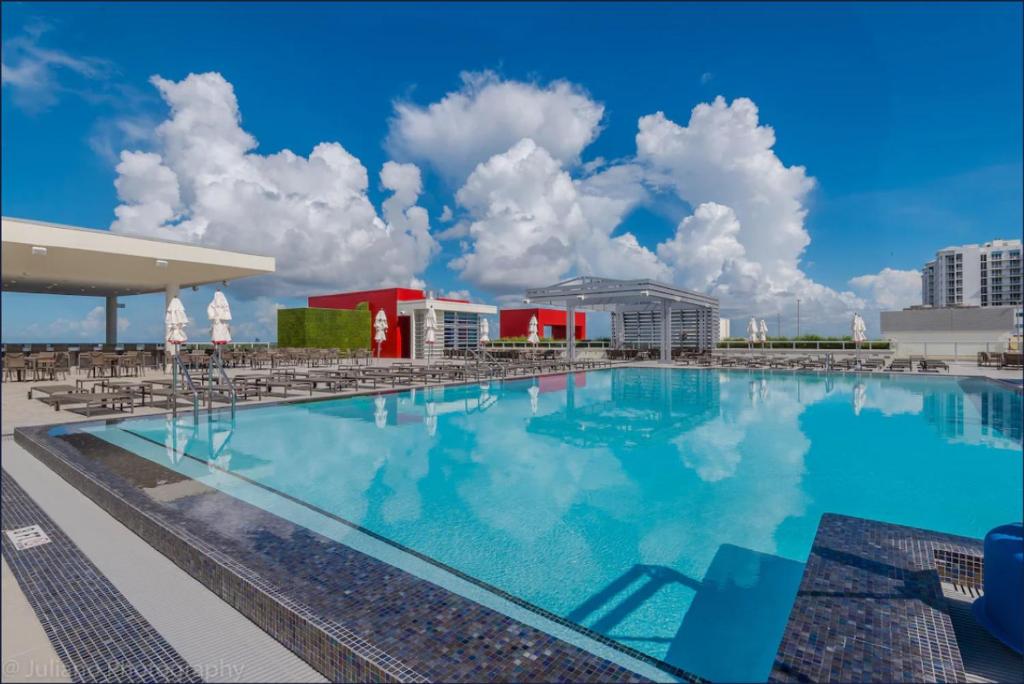 Πισίνα στο ή κοντά στο Global Rent Apart - Costa Hollywood