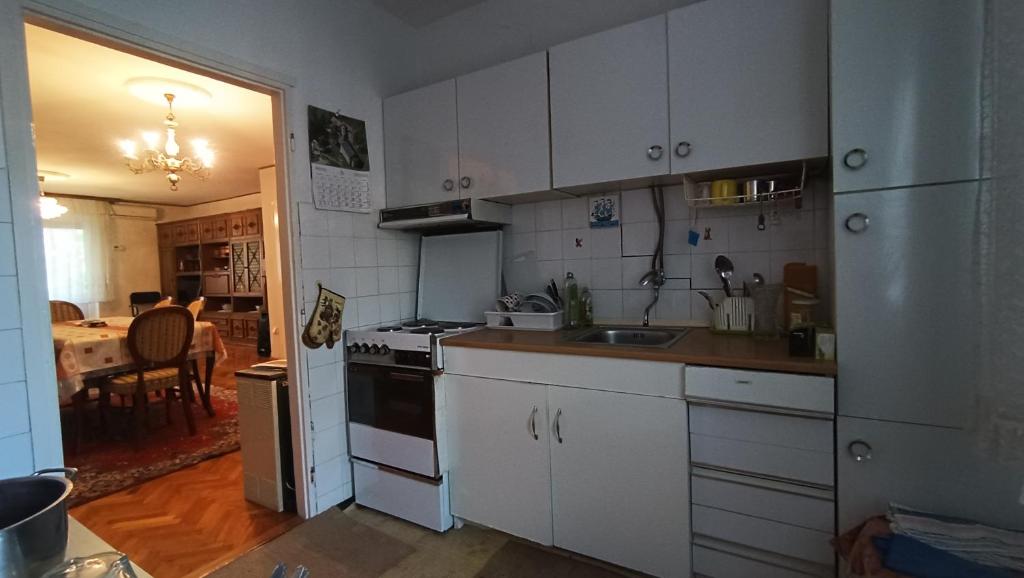 Cuisine ou kitchenette dans l'établissement M-EDEN House