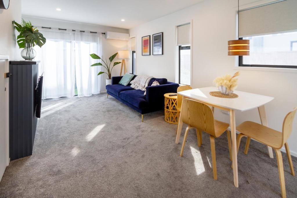 Serenity by the Sea: Coastal Escape1 bed 1 bath - Resim 5