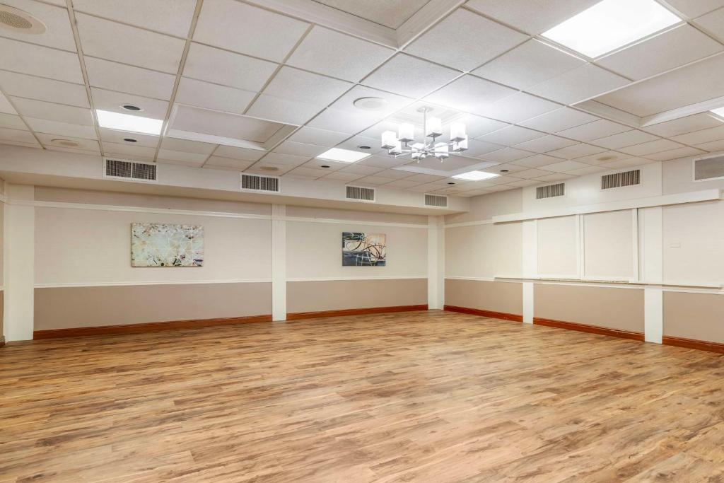 Fotografie z fotogalerie ubytování Best Western Plus Steeplegate Inn v destinaci Davenport