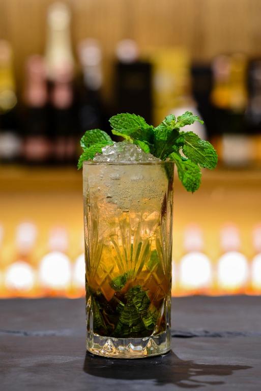 Anantasila Beach Resort Hua Hin - 2